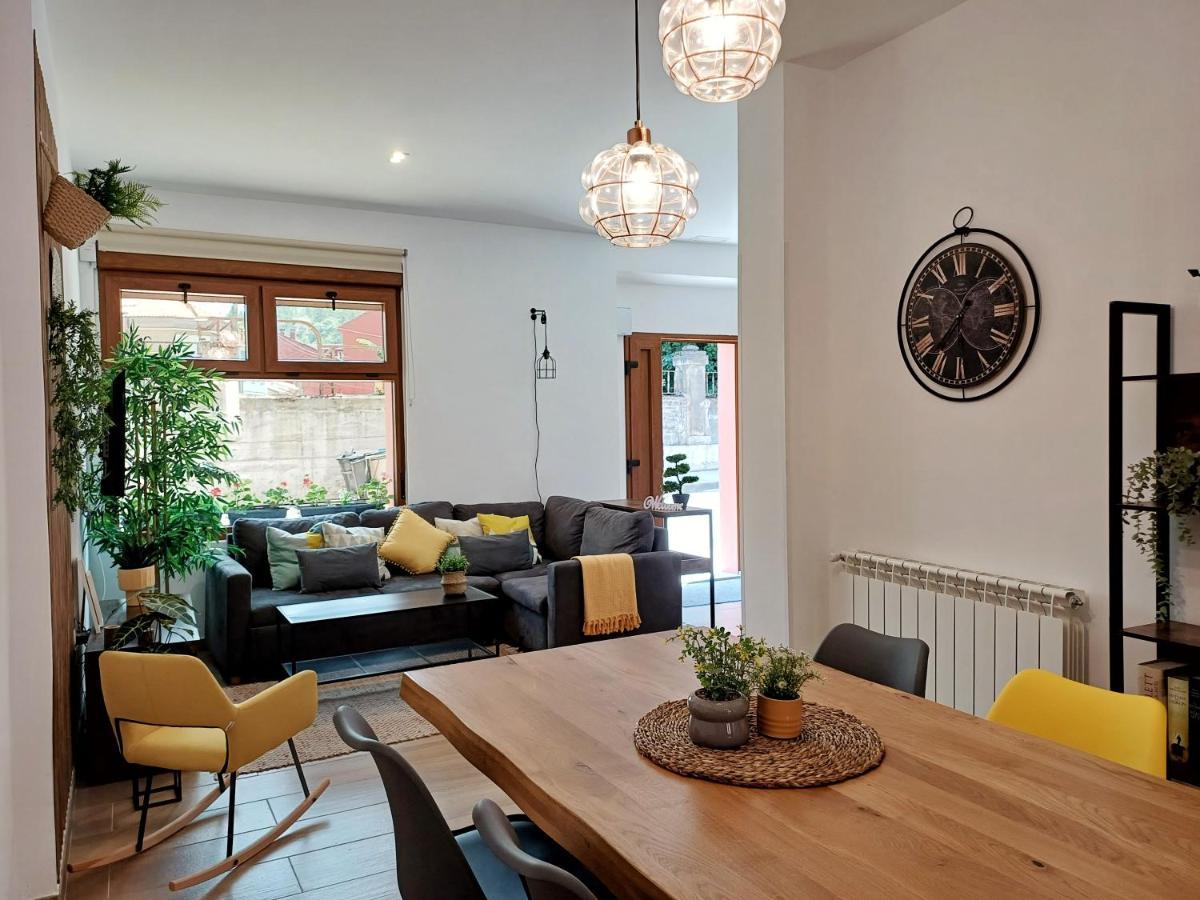 Loft De Tita Larrea Apartment อาร์ริออนดาส ภายนอก รูปภาพ